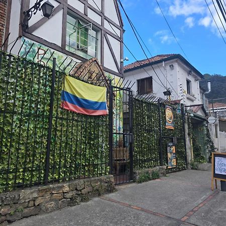 Portelli Hostal Zona G- Para Extranjeros Bogota Ngoại thất bức ảnh