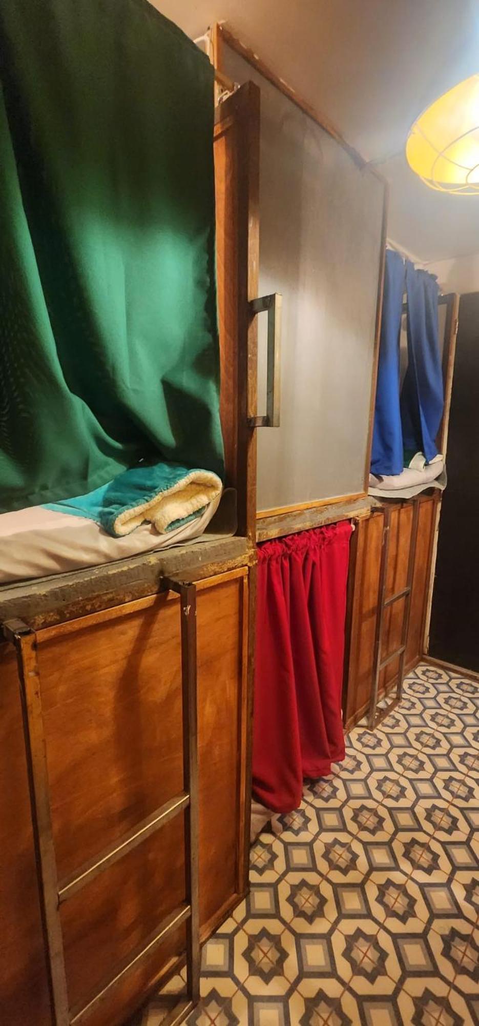 Portelli Hostal Zona G- Para Extranjeros Bogota Ngoại thất bức ảnh