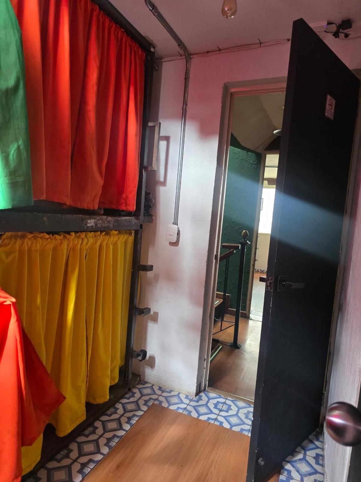Portelli Hostal Zona G- Para Extranjeros Bogota Ngoại thất bức ảnh