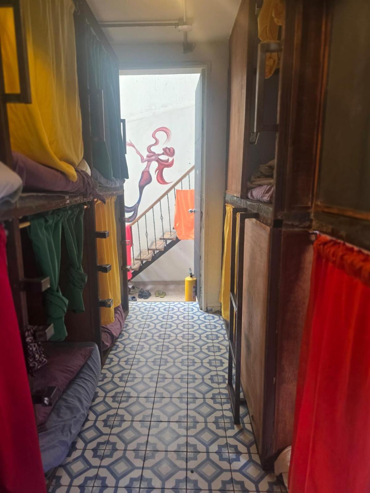 Portelli Hostal Zona G- Para Extranjeros Bogota Ngoại thất bức ảnh