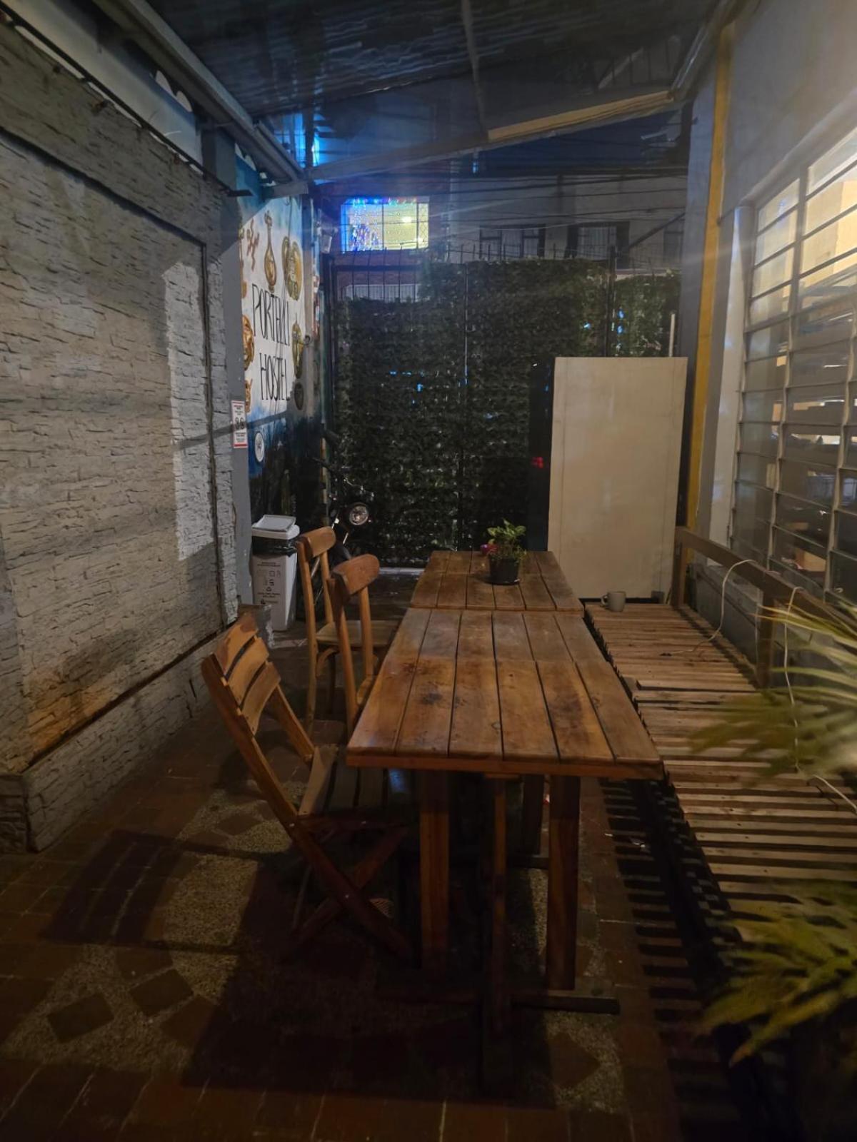 Portelli Hostal Zona G- Para Extranjeros Bogota Ngoại thất bức ảnh