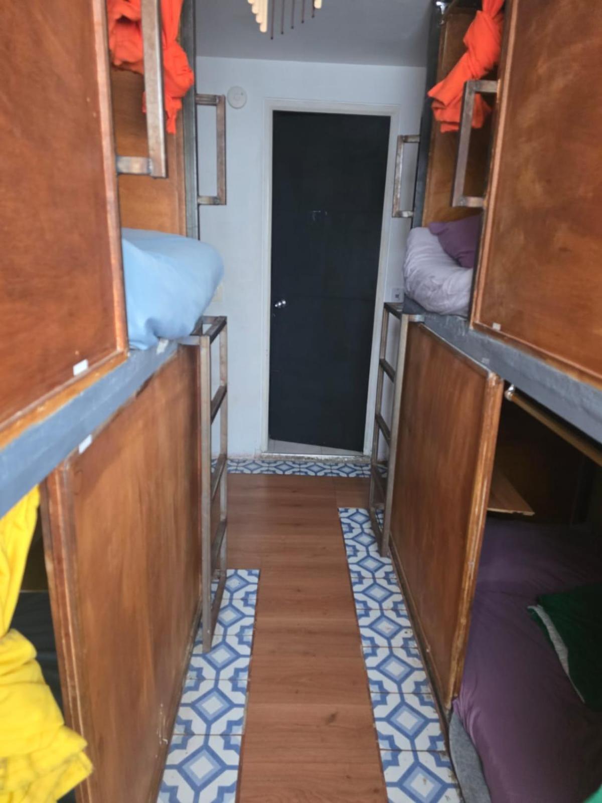 Portelli Hostal Zona G- Para Extranjeros Bogota Ngoại thất bức ảnh