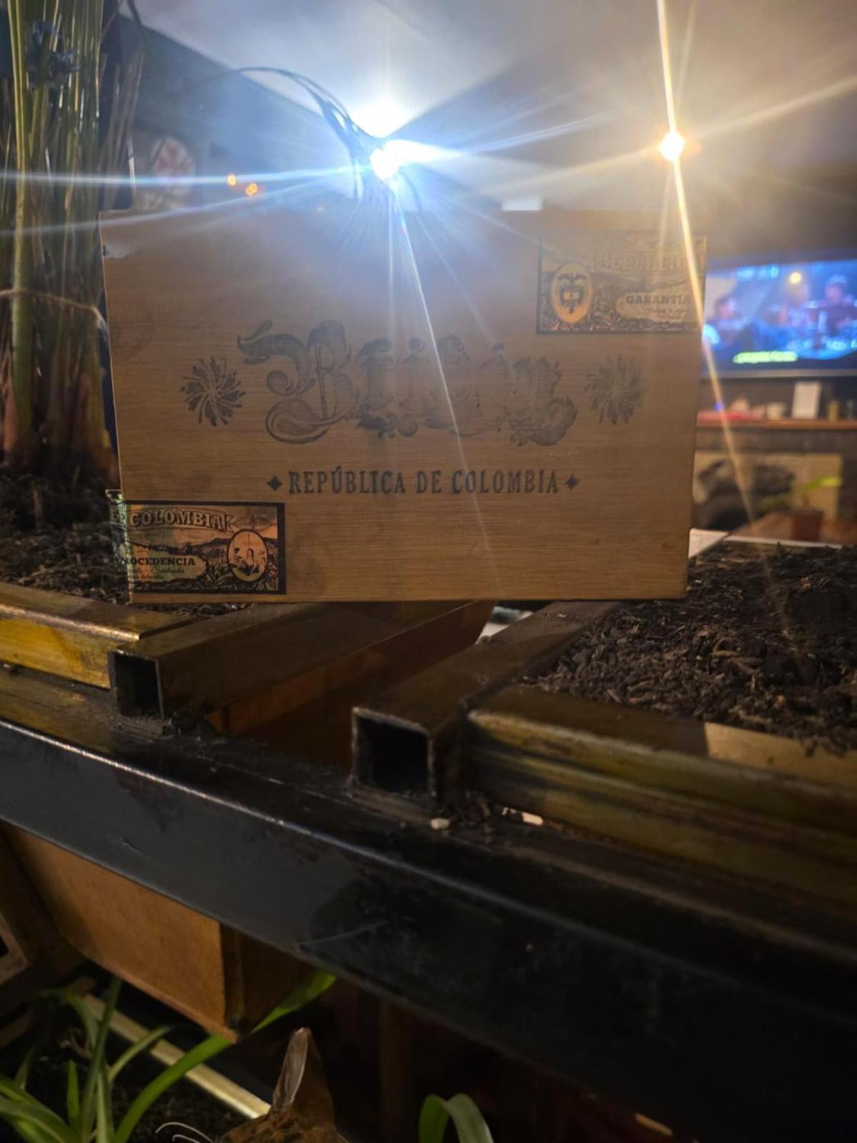 Portelli Hostal Zona G- Para Extranjeros Bogota Ngoại thất bức ảnh